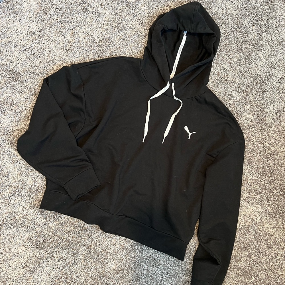 Puma Cropped Sweatshirt Pullover Hoodie Black